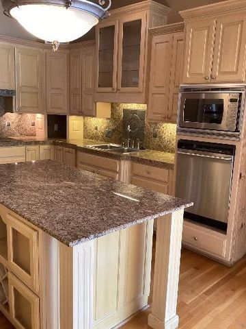 520 Lake Ridge Drive, Russellville, AR 72802