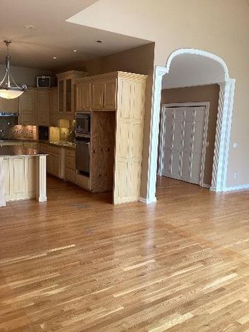 520 Lake Ridge Drive, Russellville, AR 72802