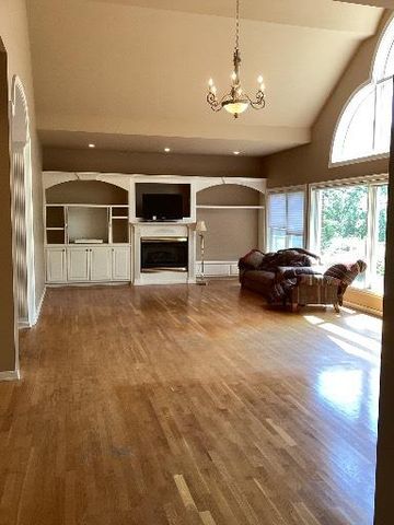 520 Lake Ridge Drive, Russellville, AR 72802