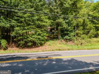 1304 Broadnax Mill Road, Loganville, GA 30052