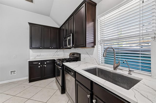 19127 Cannon Hills Lane, Richmond, TX 77407