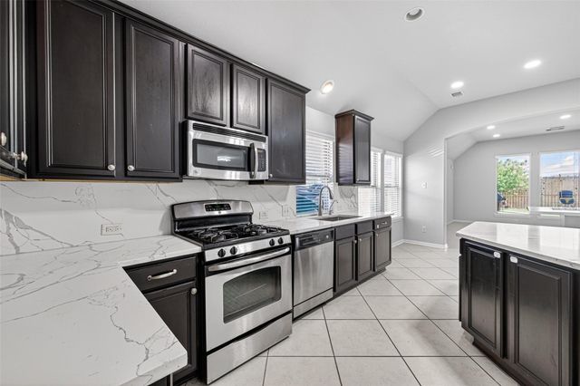 19127 Cannon Hills Lane, Richmond, TX 77407