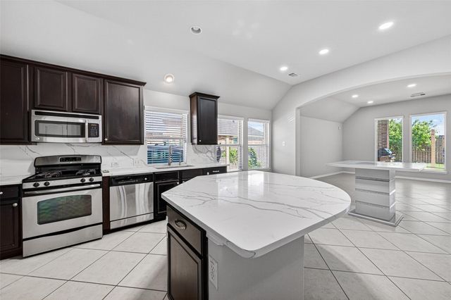19127 Cannon Hills Lane, Richmond, TX 77407