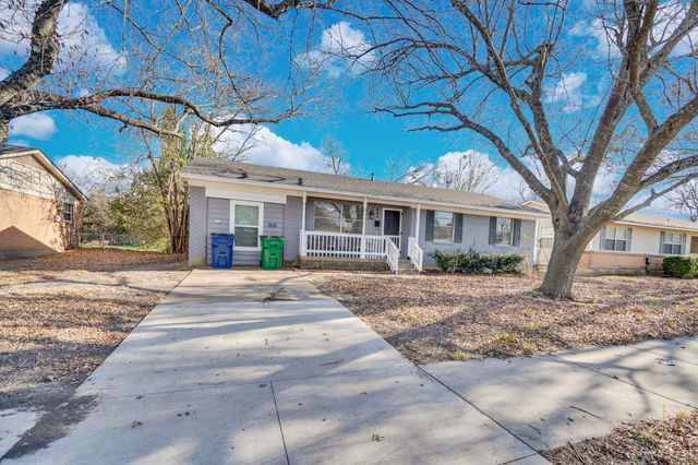 302 Cumberland Road, Waxahachie, TX 75165
