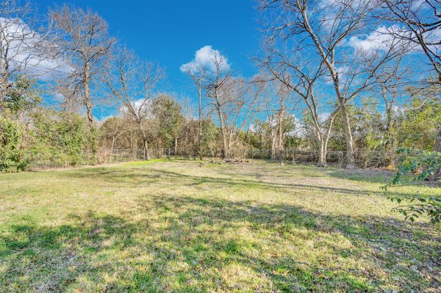 302 Cumberland Road, Waxahachie, TX 75165