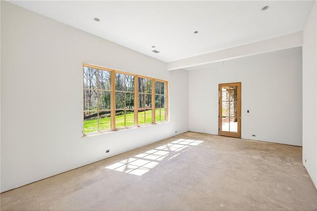 312 Blackland Road NW, Atlanta, GA 30342