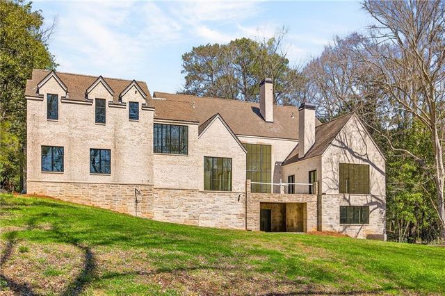 312 Blackland Road NW, Atlanta, GA 30342