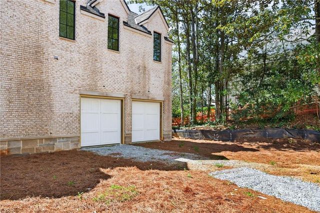 312 Blackland Road NW, Atlanta, GA 30342