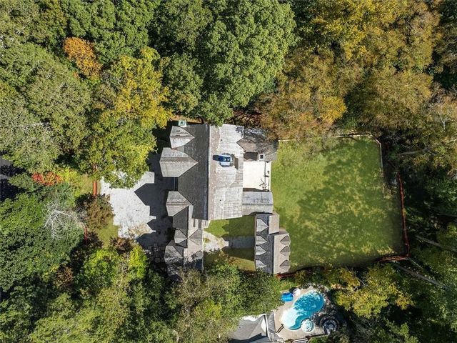 312 Blackland Road NW, Atlanta, GA 30342