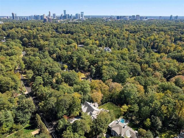 312 Blackland Road NW, Atlanta, GA 30342