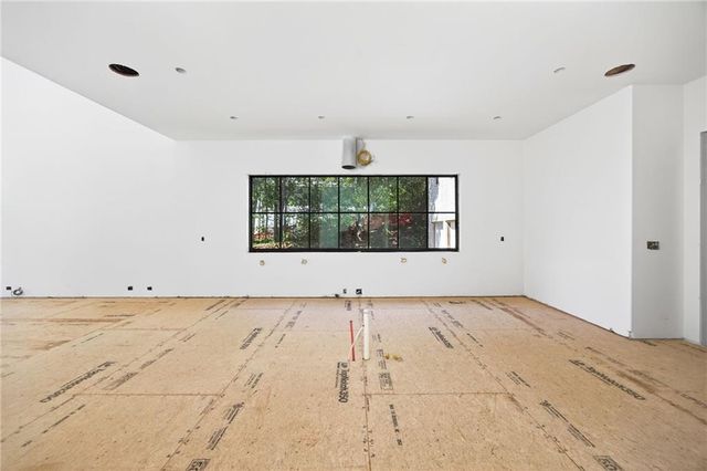 312 Blackland Road NW, Atlanta, GA 30342