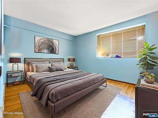 82 Pleasant Place, Kearny, NJ 07032