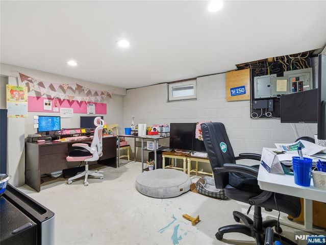 82 Pleasant Place, Kearny, NJ 07032