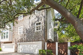 5220 Hazard Street, Houston, TX 77098