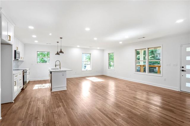 1321 Avon SW Avenue, Atlanta, GA 30310