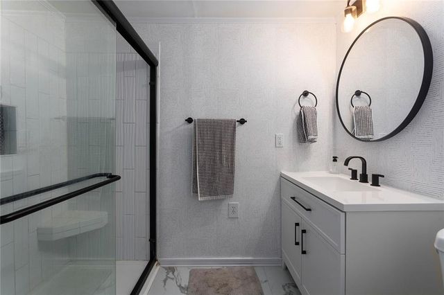 2311 W 76th Street, Prairie Village, KS 66208