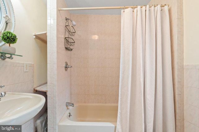 2223 MADISON AVE, Baltimore, MD 21217