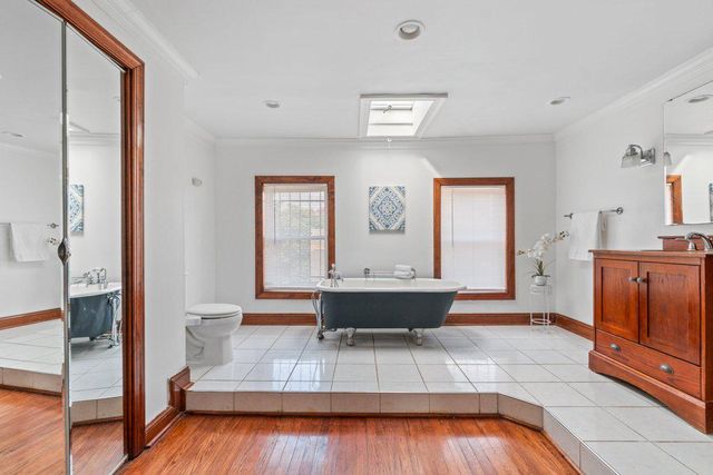 2223 MADISON AVE, Baltimore, MD 21217