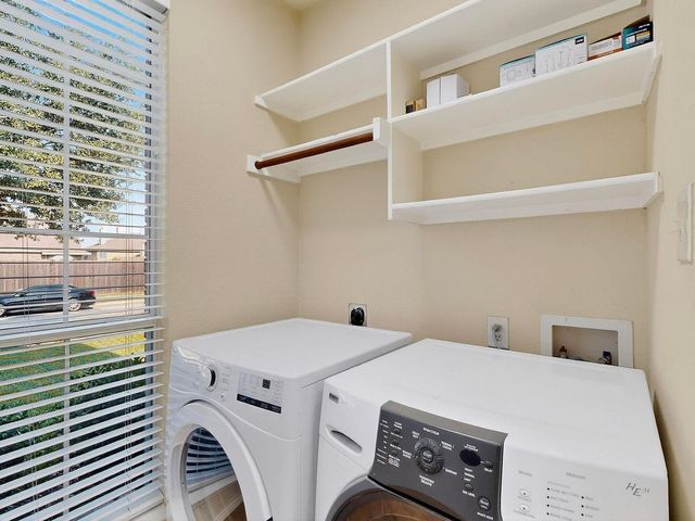 9906 Gessner Drive, Fort Worth, TX 76244