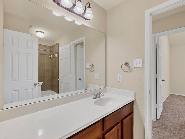 9906 Gessner Drive, Fort Worth, TX 76244