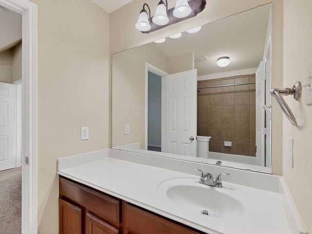 9906 Gessner Drive, Fort Worth, TX 76244