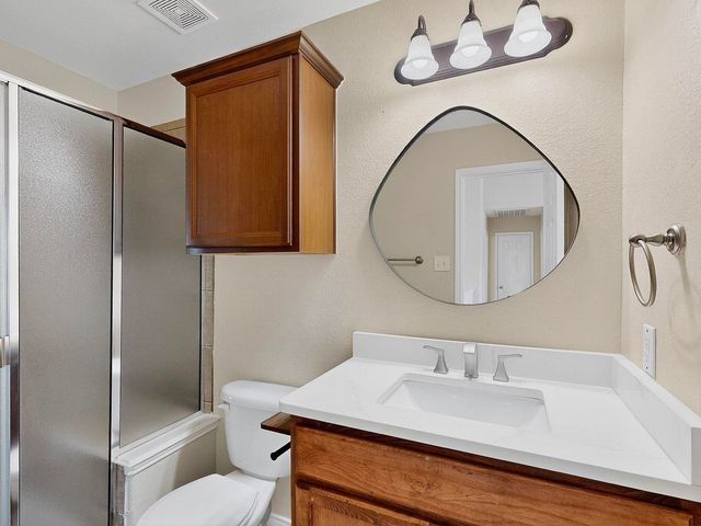 9906 Gessner Drive, Fort Worth, TX 76244