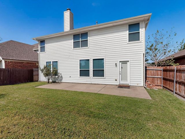 9906 Gessner Drive, Fort Worth, TX 76244
