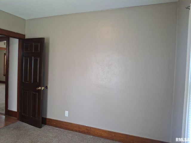 348 & 344 ALBERT Street, Creve Coeur, IL 61610
