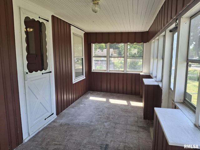348 & 344 ALBERT Street, Creve Coeur, IL 61610