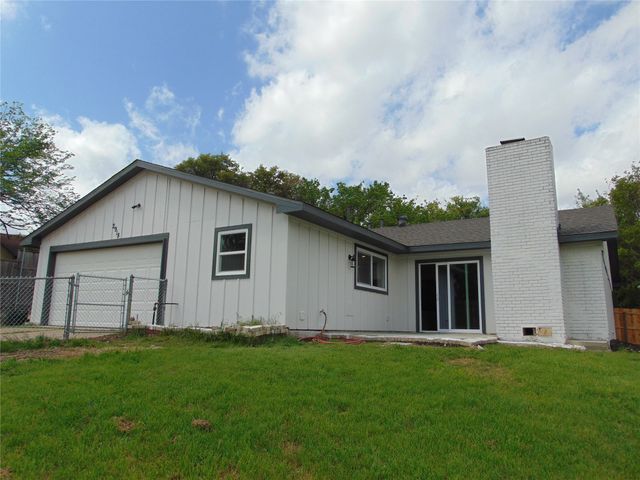 2918 Ashglen Drive, Garland, TX 75043