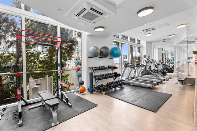 601 NE 27th St 1202, Miami, FL 33137