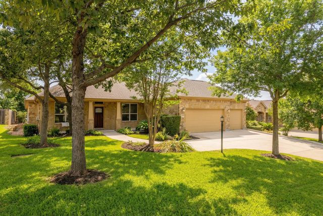 102 N Meadowlark ST, Lakeway, TX 78734