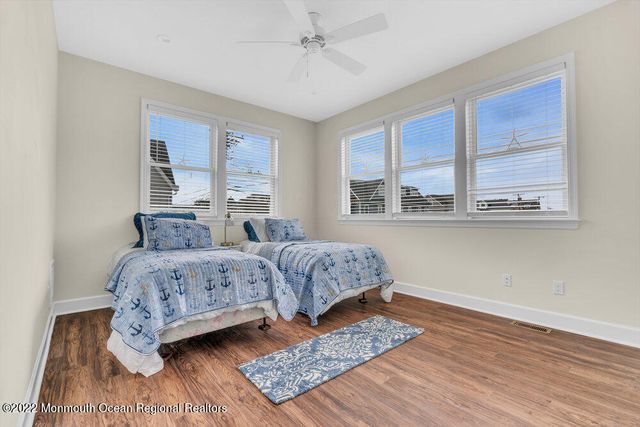 368 1st Avenue, Manasquan, NJ 08736