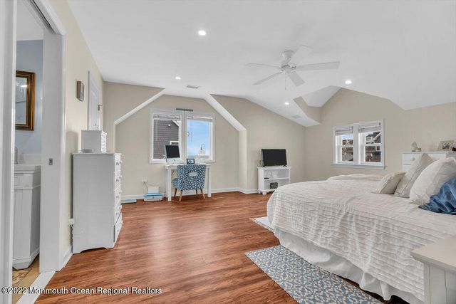 368 1st Avenue, Manasquan, NJ 08736