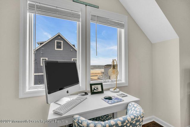 368 1st Avenue, Manasquan, NJ 08736
