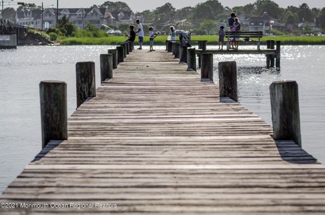 368 1st Avenue, Manasquan, NJ 08736