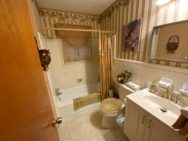 130 E FAIRWAY AVE, Memphis, TN 38109