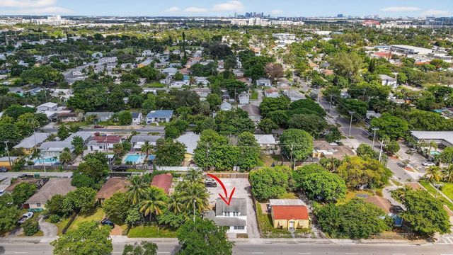 220 SW 16th Street, Dania Beach, FL 33004