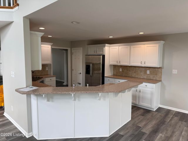 15803 Northville Pl, Louisville, KY 40245