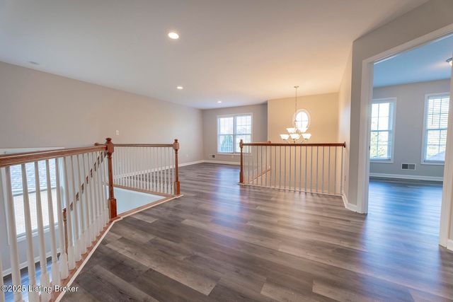 15803 Northville Pl, Louisville, KY 40245