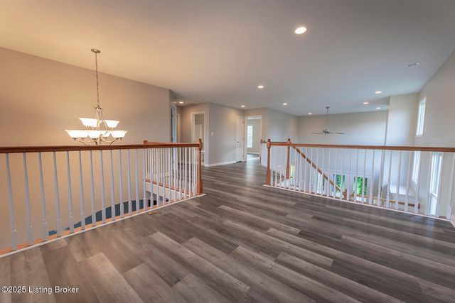 15803 Northville Pl, Louisville, KY 40245