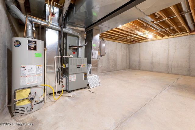 15803 Northville Pl, Louisville, KY 40245