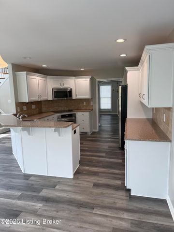 15803 Northville Pl, Louisville, KY 40245