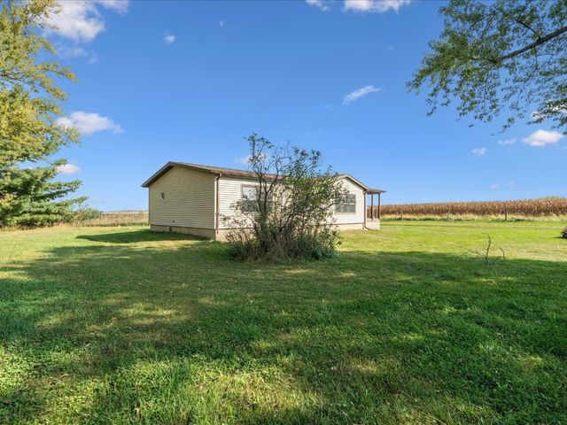 1401 W Mount Vernon Rd, Mt Vernon, IA 52314