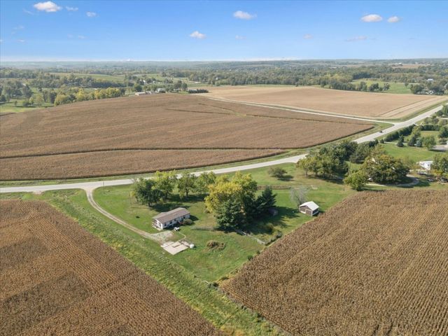 1401 W Mount Vernon Rd, Mt Vernon, IA 52314