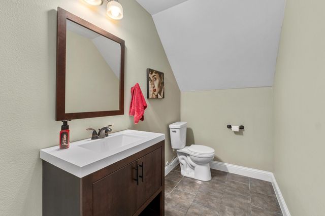 2121 Martin Road, Dripping Springs, TX 78620