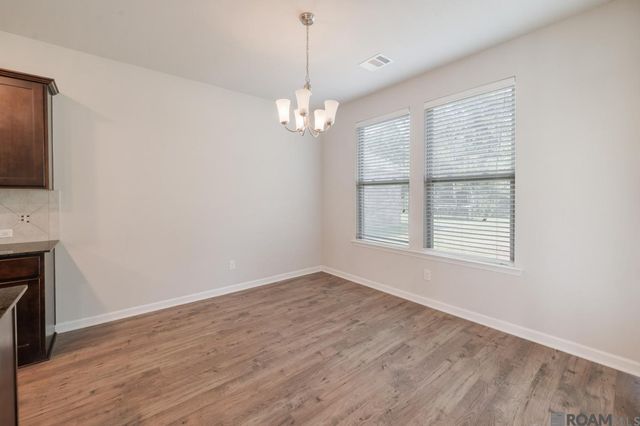 36991 Oak Haven Dr, Denham Springs, LA 70706