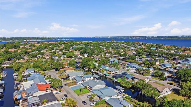 4219 2ND AVENUE NE, Bradenton, FL 34208