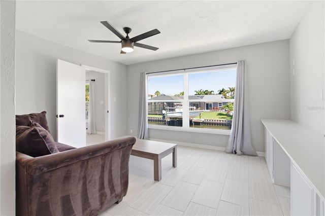 4219 2ND AVENUE NE, Bradenton, FL 34208