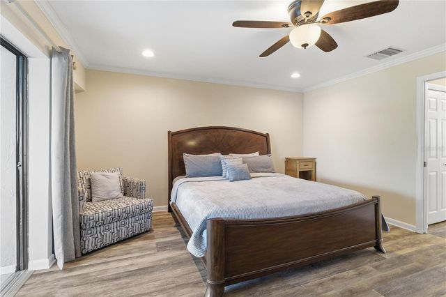 4219 2ND AVENUE NE, Bradenton, FL 34208